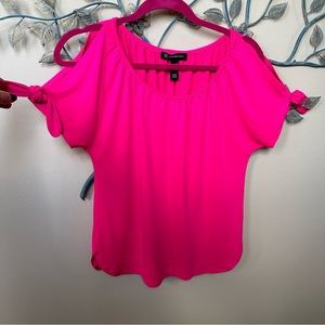 INC hot pink shirt sleeve cold shoulder Sz P